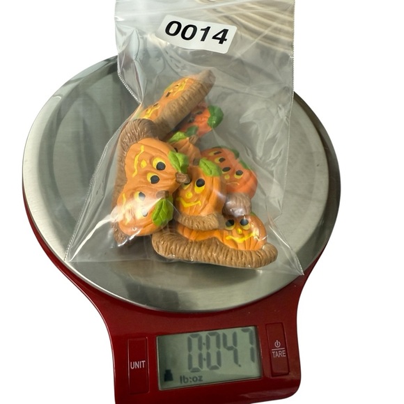 6 Handmade Magnets Ceramic Double Pumpkin Heads Jack O’Lanterns Halloween Treats - Picture 4 of 5